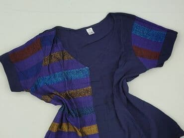 bluzki w granatowe paski: T-shirt damski, rozmiar S — 1