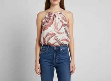 bluzki z odcieciem pod biustem: Bluzka damska, rozmiar S — 6