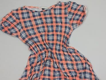 czy ta sukienka jest na sprzedaż po angielsku: Tunika damska, rozmiar M — 1