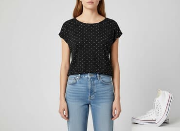 czarne t shirty damskie w serek: T-shirt damski, rozmiar XS — 7