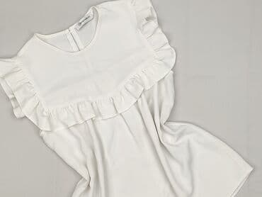 Women's blouse, size M