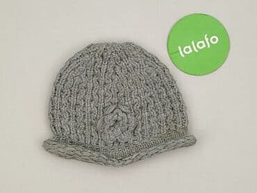 Hats and caps: Cap, Female, condition - Very good — 2