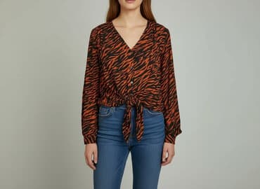 bluzy z motywem zwierzęcym: Women's blouse, size S — 1