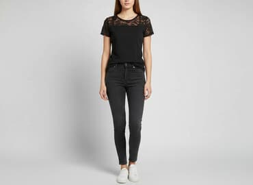 koszulki ideal z koronką: T-shirt damski, rozmiar S — 1