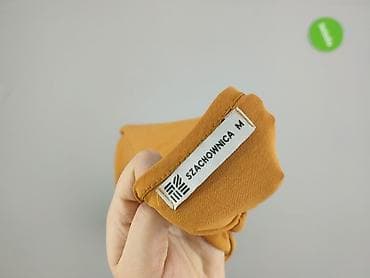 botki stradivarius: SZACHOWNICA, Bluzka damska, rozmiar M — 4