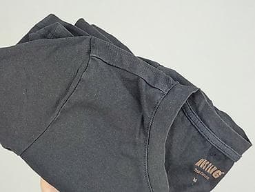 model bez koszulki: Mustang, T-shirt damski, rozmiar M — 6