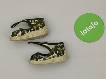 kołnierzyk bebe koszula: Buciki niemowlęce, 18, stan - Bardzo dobry — 2