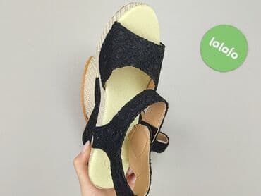 beżowe buty na koturnie ccc: Sandały damskie, rozmiar 42 — 7