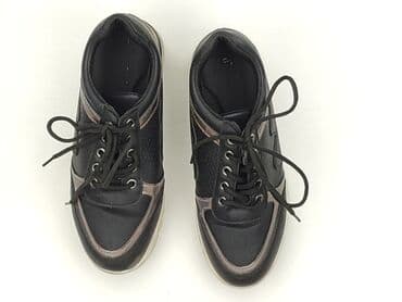 numer koszulki lewandowskiego: Sneakers for women, 39, condition - Very good — 1