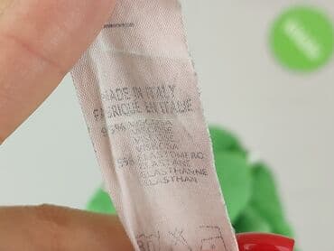 c a top: Women`s top, size S — 4