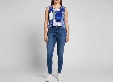 widzew koszulka meczowa 2223: Shein Curve, T-shirt damski, rozmiar XL — 1