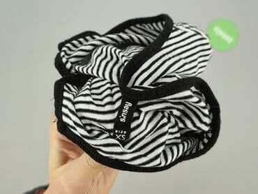 t shirty pod marynarkę: T-shirt damski, rozmiar XS — 4