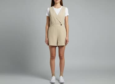 bialy kombinezon na jedno ramie: Kombinezon damski, rozmiar S — 1