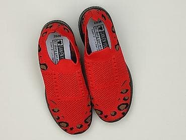 converse cdg pl: Damskie slip-on GAN EN YOUNI – czerwone, wzór w cętki - Typ: lekkie — 1