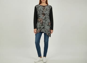 bluza z diamencikami: Bluza damska
, rozmiar M — 1