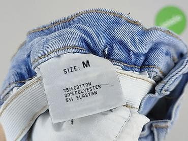 bluzki na gumce: Szorty damskie, rozmiar M — 4