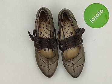 w klapkach tekst: Balerinki damskie, rozmiar 39 — 2