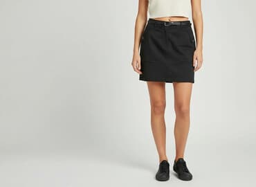 spódniczko spodenki eko skóra: Spódnica damska, rozmiar S — 6