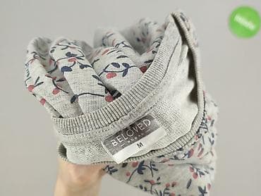 ubrania s: Bluza damska
, rozmiar M — 5