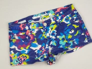 obcisłe krótkie spodenki: Shorts for women, size M — 2