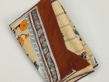 torba guess: Scarf, Female, condition - Very good — 1