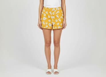 żółte krótkie spodenki: Szorty damskie, rozmiar S — 6