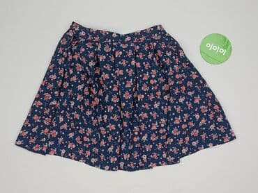 kamera pod spódnicą: Women`s skirt, size XS — 3