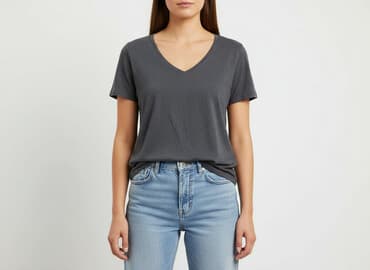 h and m slim fit t shirt: H&M, Women`s T-shirt, size L — 1