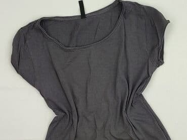 koszula w geometryczne wzory: FB Sister, T-shirt damski, rozmiar S — 1