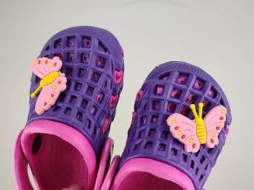 buty na basen dla dzieci decathlon: Klapki 18, Używany — 6