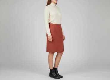 czerwona koszula i spódniczka: Spódnica damska, rozmiar M — 1