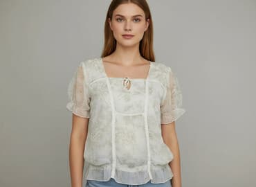 zwiewna bluzki w kwiaty: Bluzka damska, rozmiar S — 5