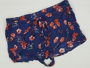 pull i bear: PULL&BEAR, Szorty damskie, rozmiar L — 1