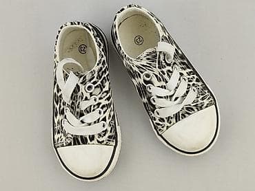 bully jeans: Trampki 23, Używany — 1