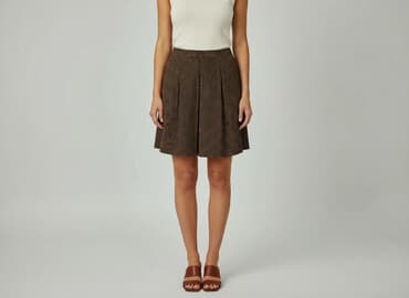 spódnice czarne w białe groszki: Спідниця жіноча, розмір S — 1