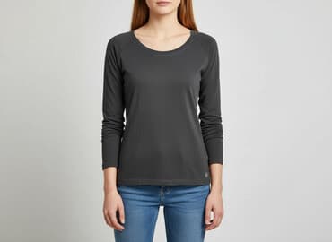 koszulki z długim rękawem damskie calvin klein performance: Go Sport, Women`s T-shirt, size M — 1