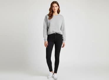 bluza hummel damska: Clockhouse, Bluza damska
, rozmiar M — 6