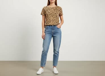 be love me ubrania: Beloved, Women`s T-shirt, size M — 7