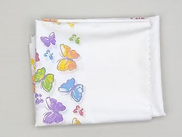 rzeczy z hello kitty: Tkanina 130 x 215, kolor - Biały, stan - Idealny — 1