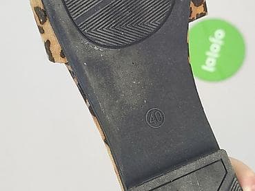 eobuwie crocs: Klapki damskie, rozmiar 40 — 4