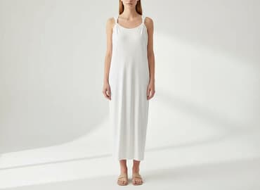 sukienka maxi z rozcięciem na wesele: Sukienka damska, rozmiar S — 1