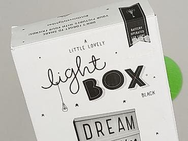 Zegary na ścianę: A Little Lovely Lightbox A5 – czarna Lekka, dekoracyjna skrzynka — 4