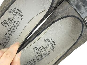 numer koszulki lewandowskiego: Flat shoes for women, 40, condition - Very good — 6