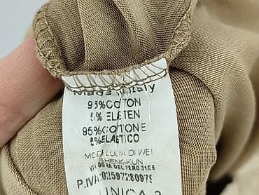 man: Podkoszulka dla mężczyzn, rozmiar One size — 4