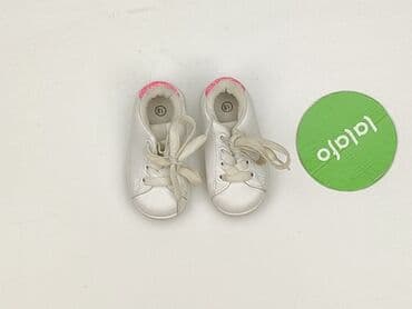 Kids' Footwear: Baby shoes, 18, condition - Very good — 2