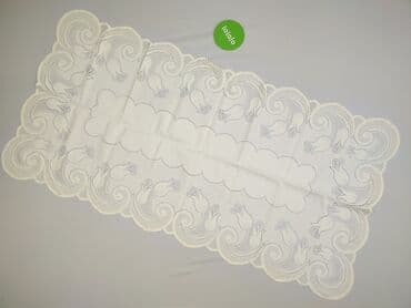 narzuta na łóżko: Obrus 110 x 57, kolor - Biały, stan - Idealny — 2