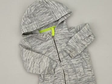 koszulka z psem: Sweatshirt, F&F, 6-9 months, condition - Very good — 1