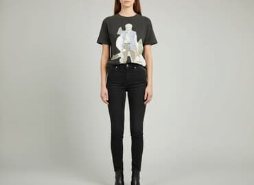 t shirty la mu: Bimba Y Lola, Women`s T-shirt, size L — 1