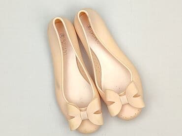 biale buty z kokardą: Ballerinas for women, size 39 — 1