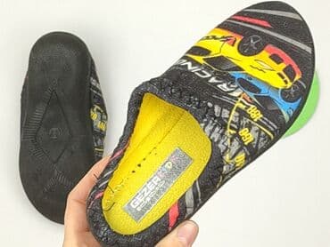 minimum sukienki: Kapcie 27, Używany — 5